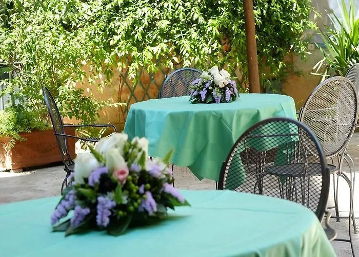 Casa Di Santa Francesca Romana A Ponte Rotto Konukevi 4*