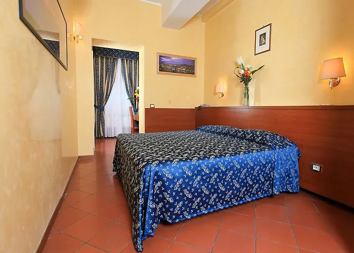Casa Di Santa Francesca Romana A Ponte Rotto Konukevi
