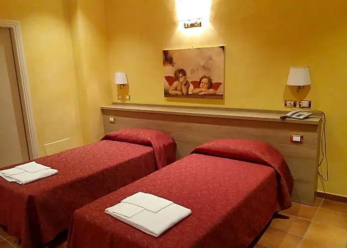 Casa Di Santa Francesca Romana A Ponte Rotto 4*