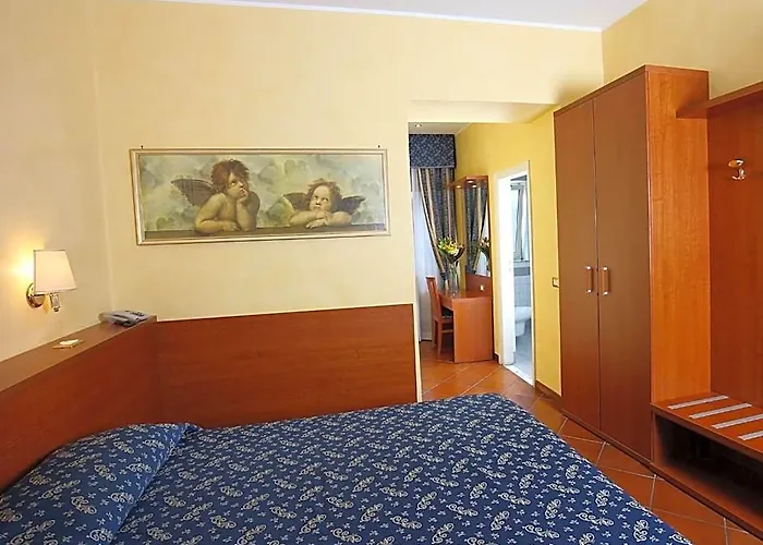 Casa Di Santa Francesca Romana A Ponte Rotto 4* רומא