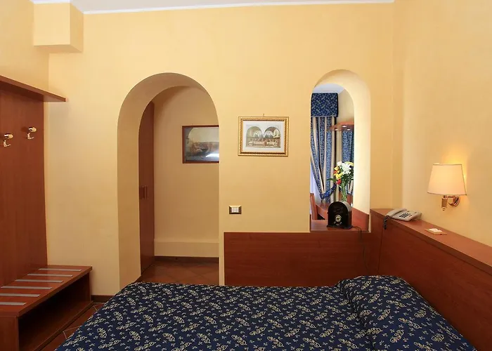 Konukevi Casa Di Santa Francesca Romana A Ponte Rotto